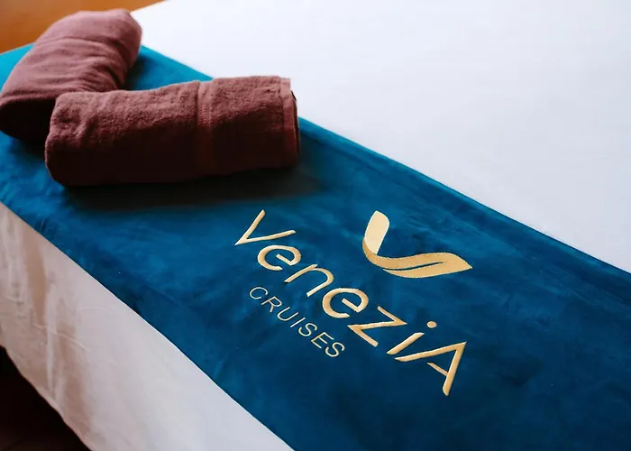  Venezia Cruises 4*