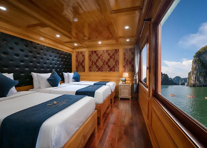 Venezia Cruises Hạ Long